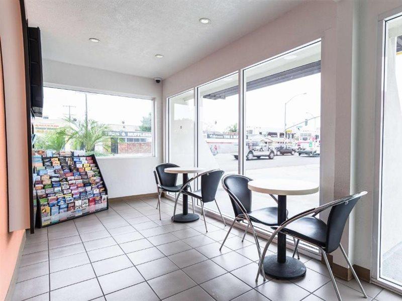 Motel 6-Long Beach, Ca - International City Εξωτερικό φωτογραφία
